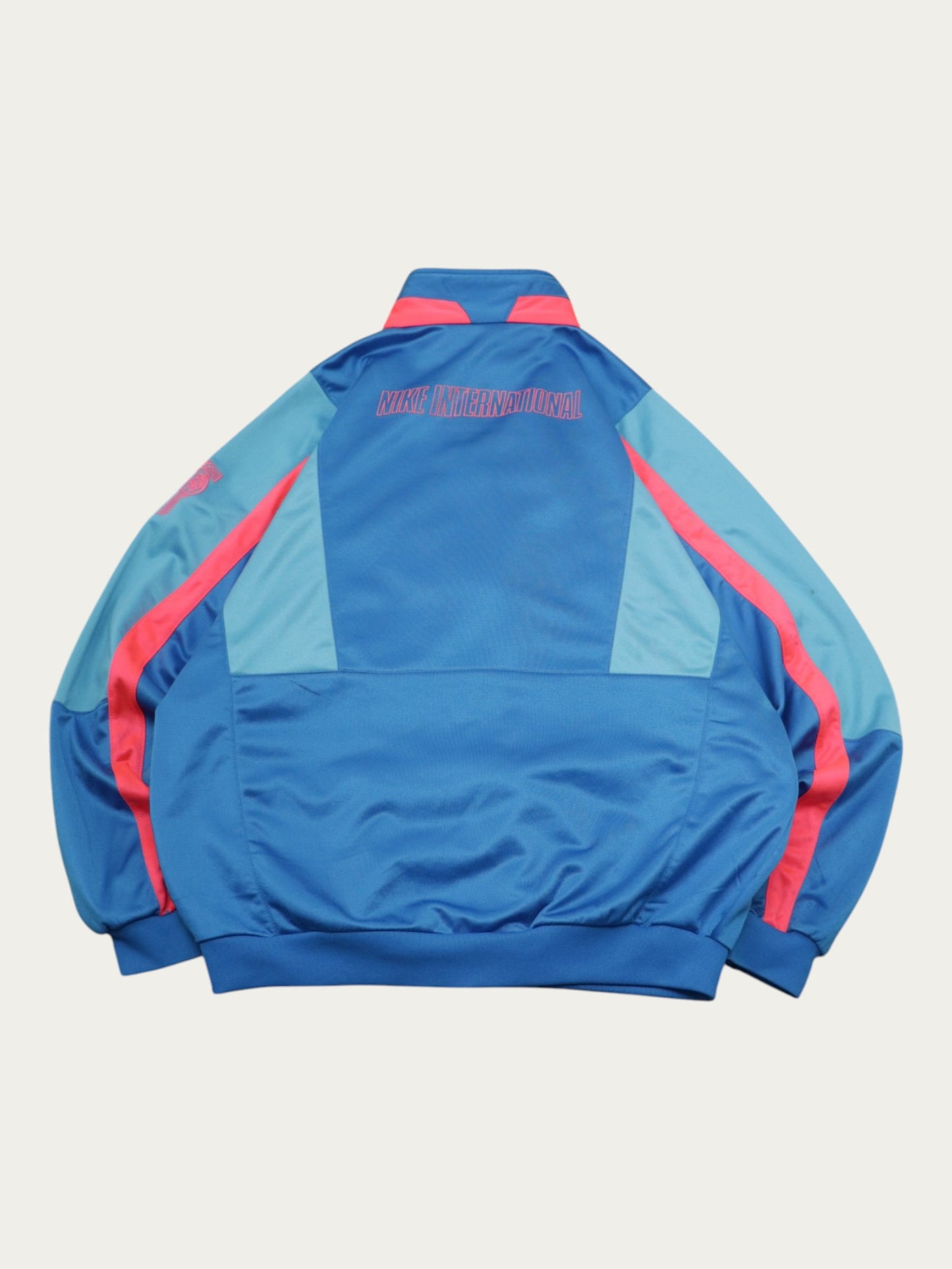 CHAQUETA NIKE INTERNATIONAL VINTAGE 90S