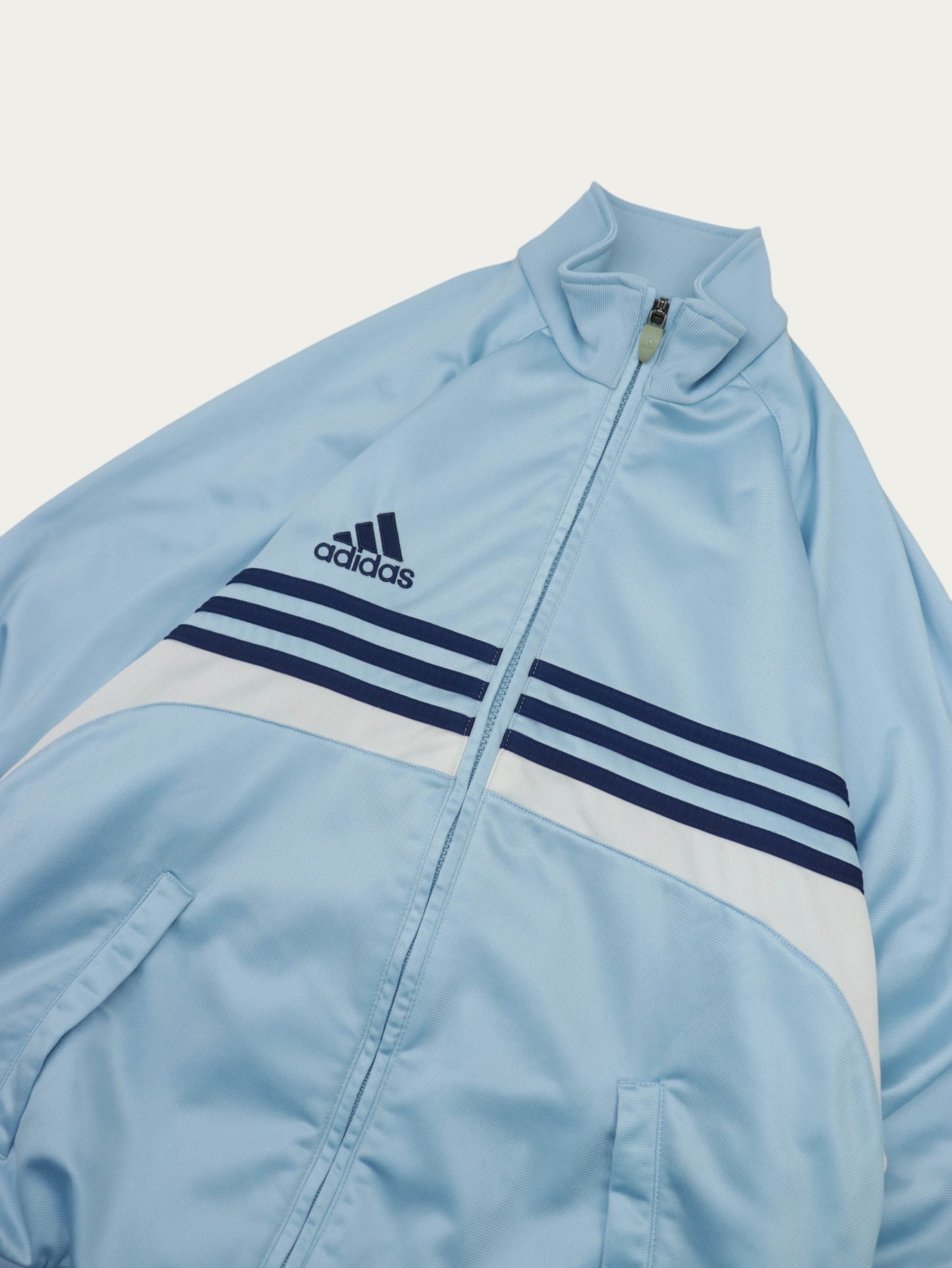 CHAQUETA ADIDAS VINTAGE 00S