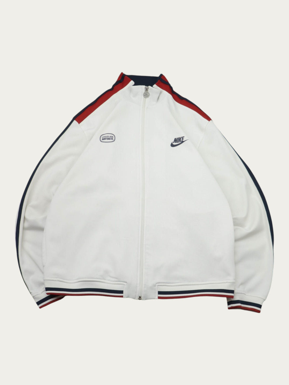 VINTAGE NIKE JACKET 00S