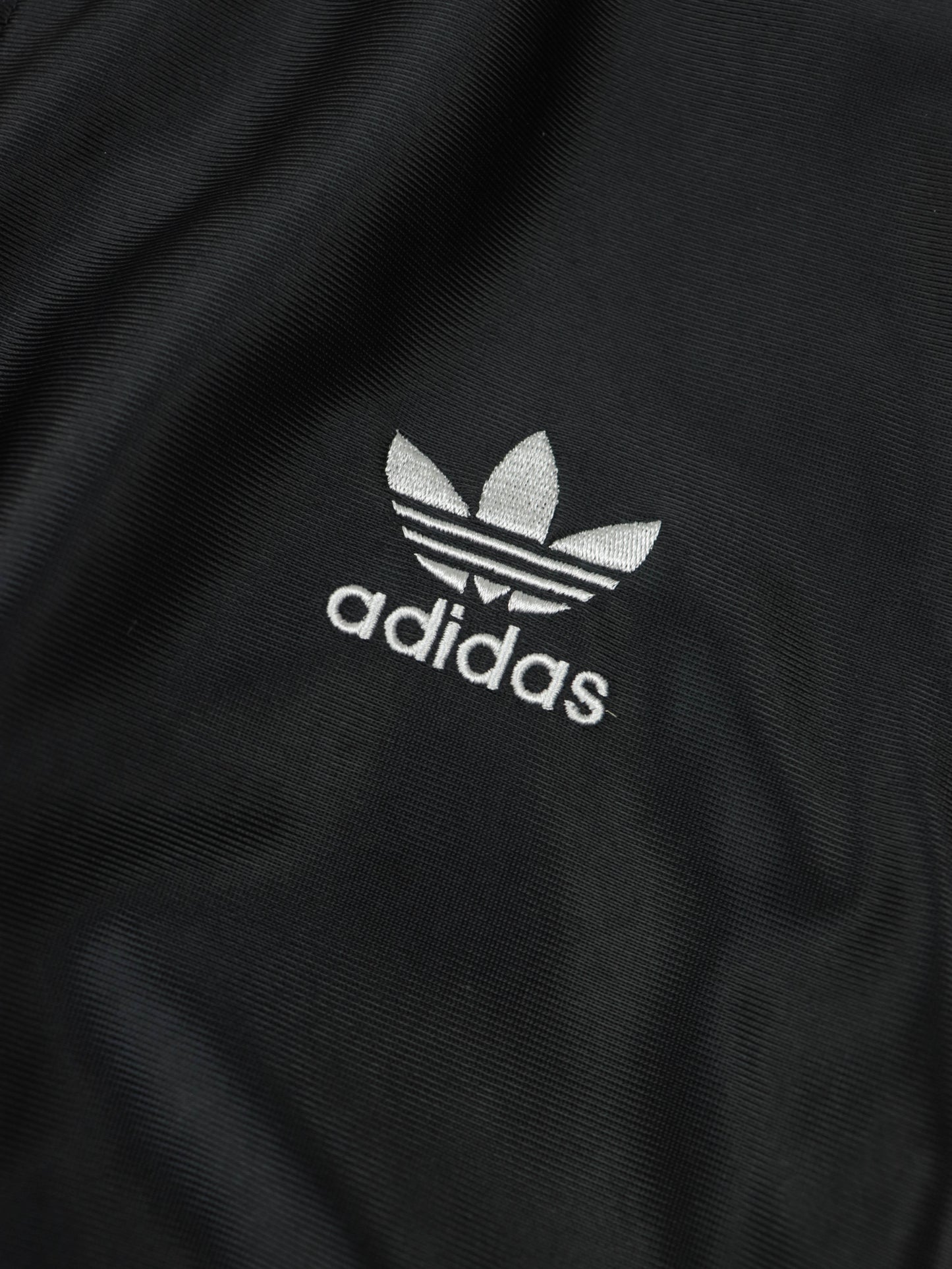 CHAQUETA ADIDAS VINTAGE 00S