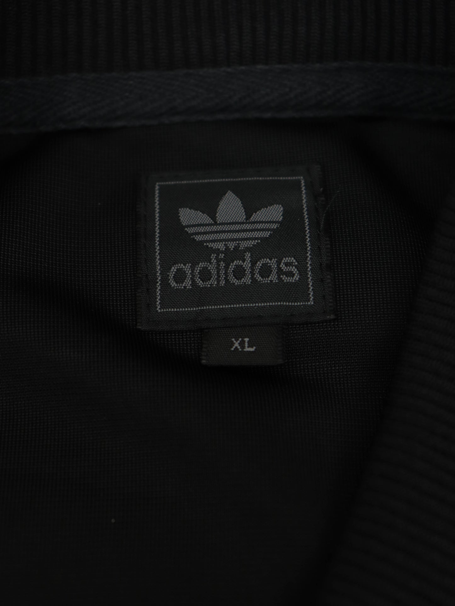 CHAQUETA ADIDAS VINTAGE 00S