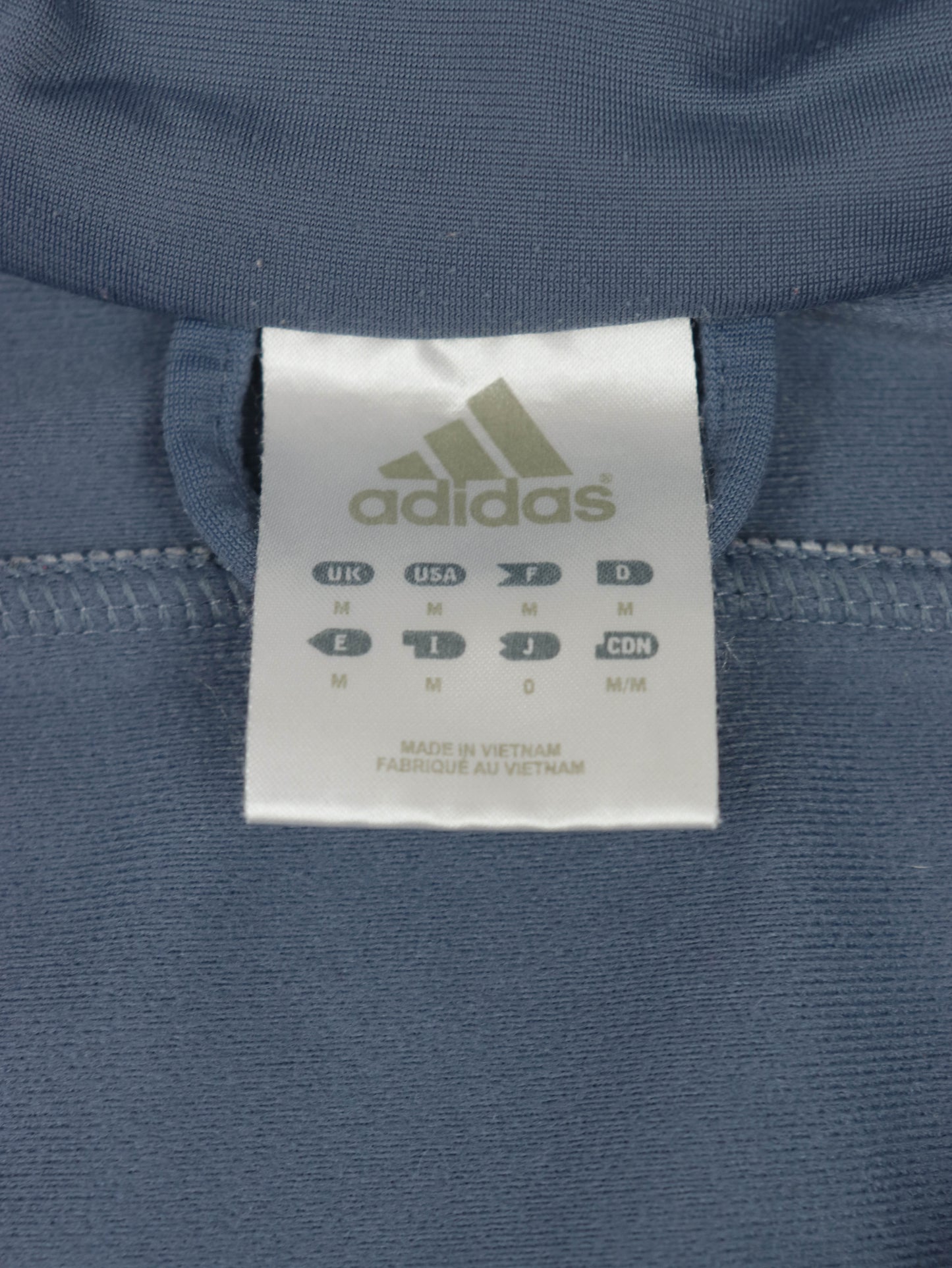 CHAQUETA ADIDAS VINTAGE 00S