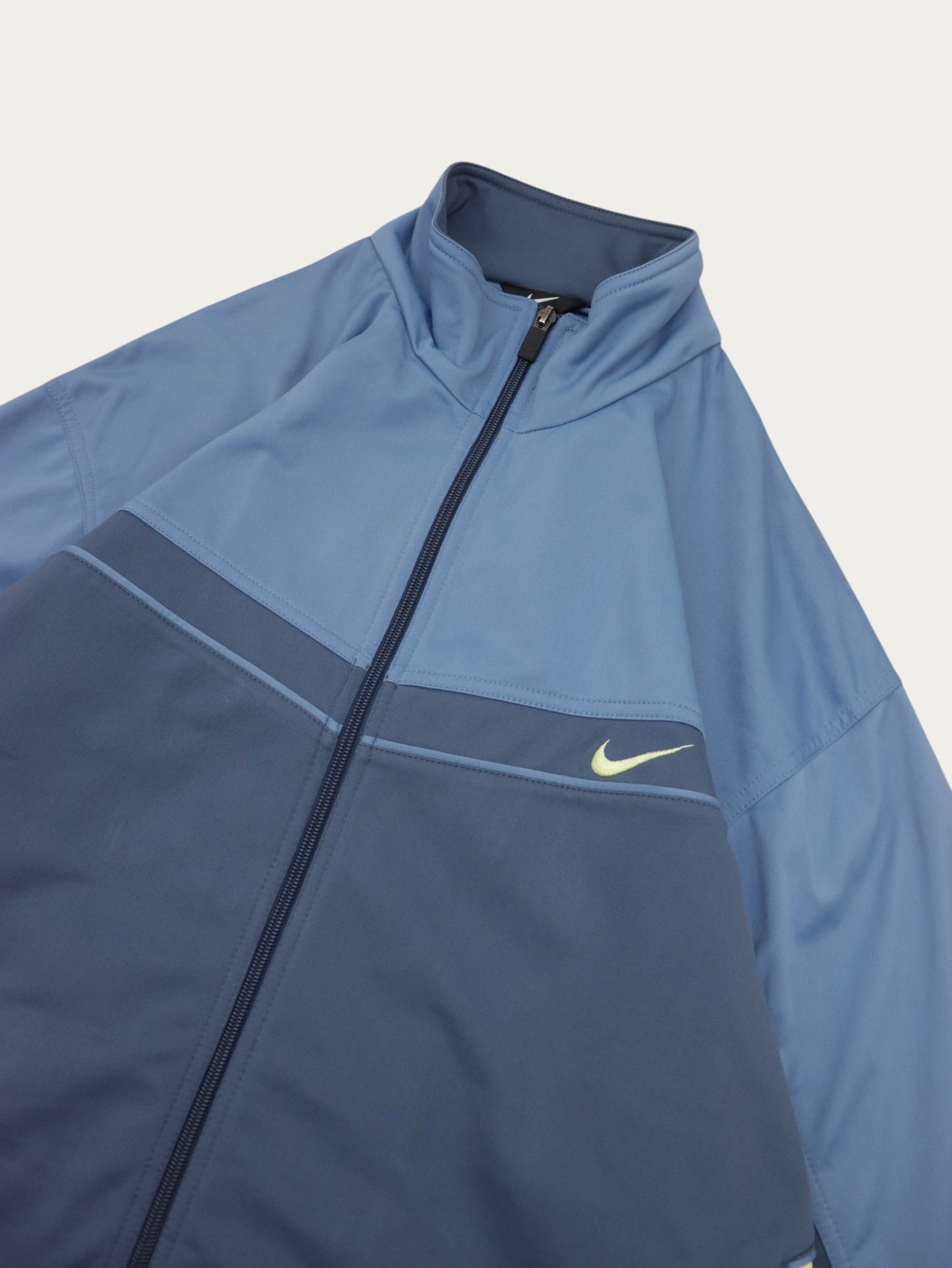 VINTAGE 90S NIKE JACKET