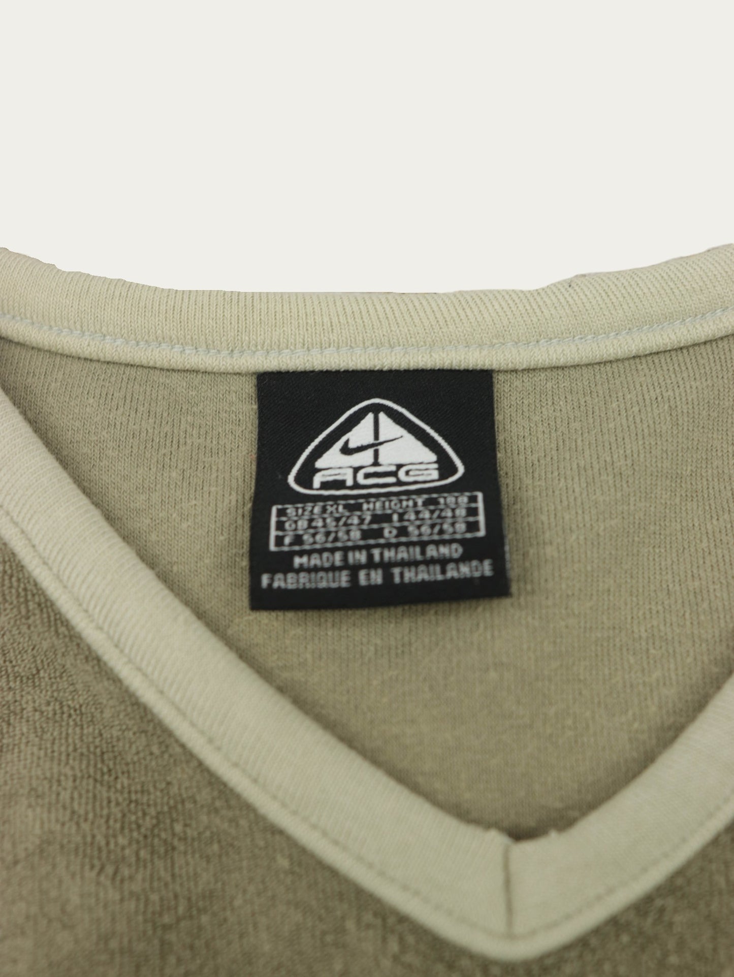 NIKE ACG VINTAGE 00S SWEATER