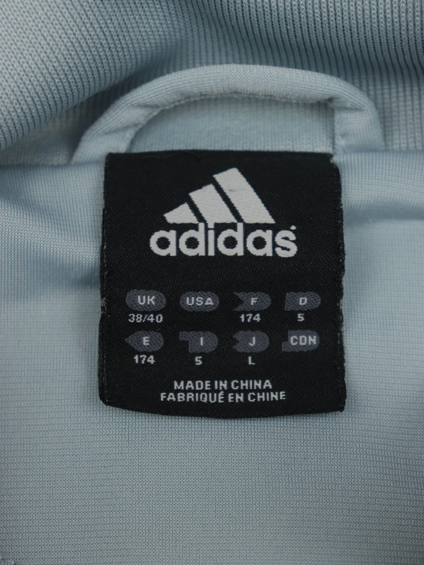 CHAQUETA ADIDAS VINTAGE 00S