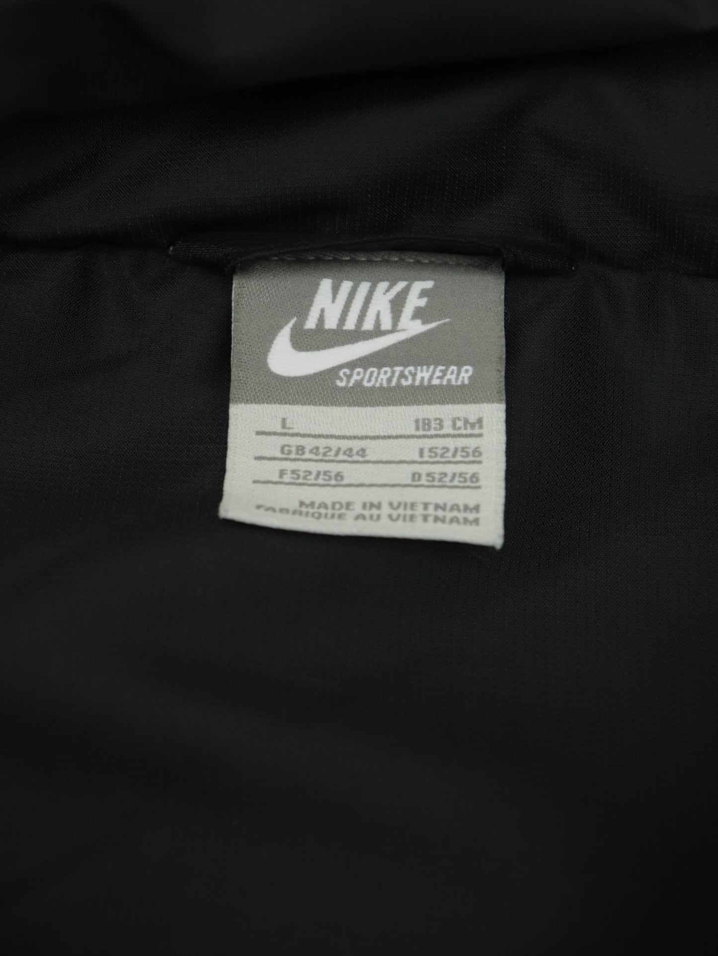 CHAQUETA NIKE VINTAGE 00S