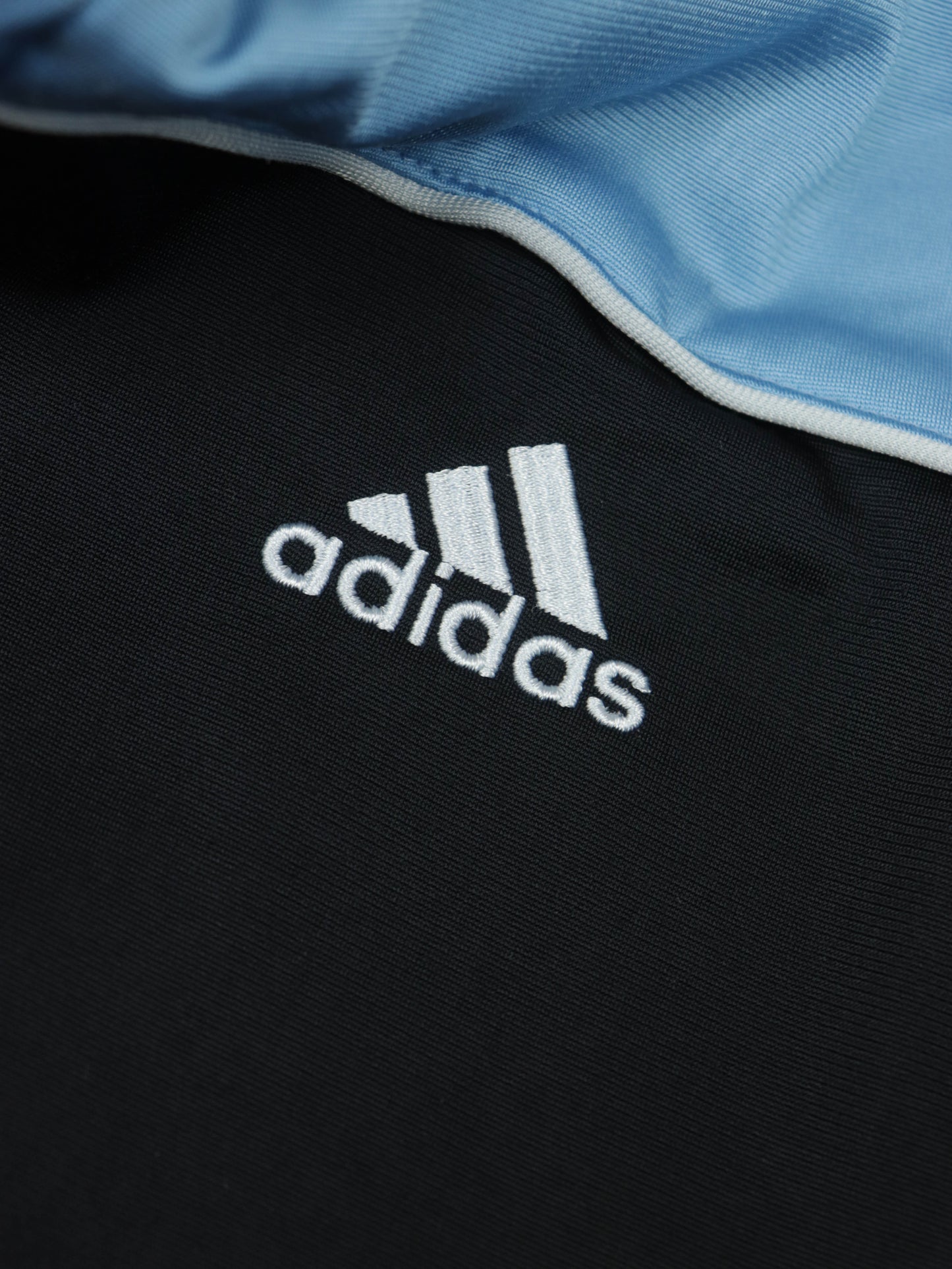 CHAQUETA ADIDAS VINTAGE 00S