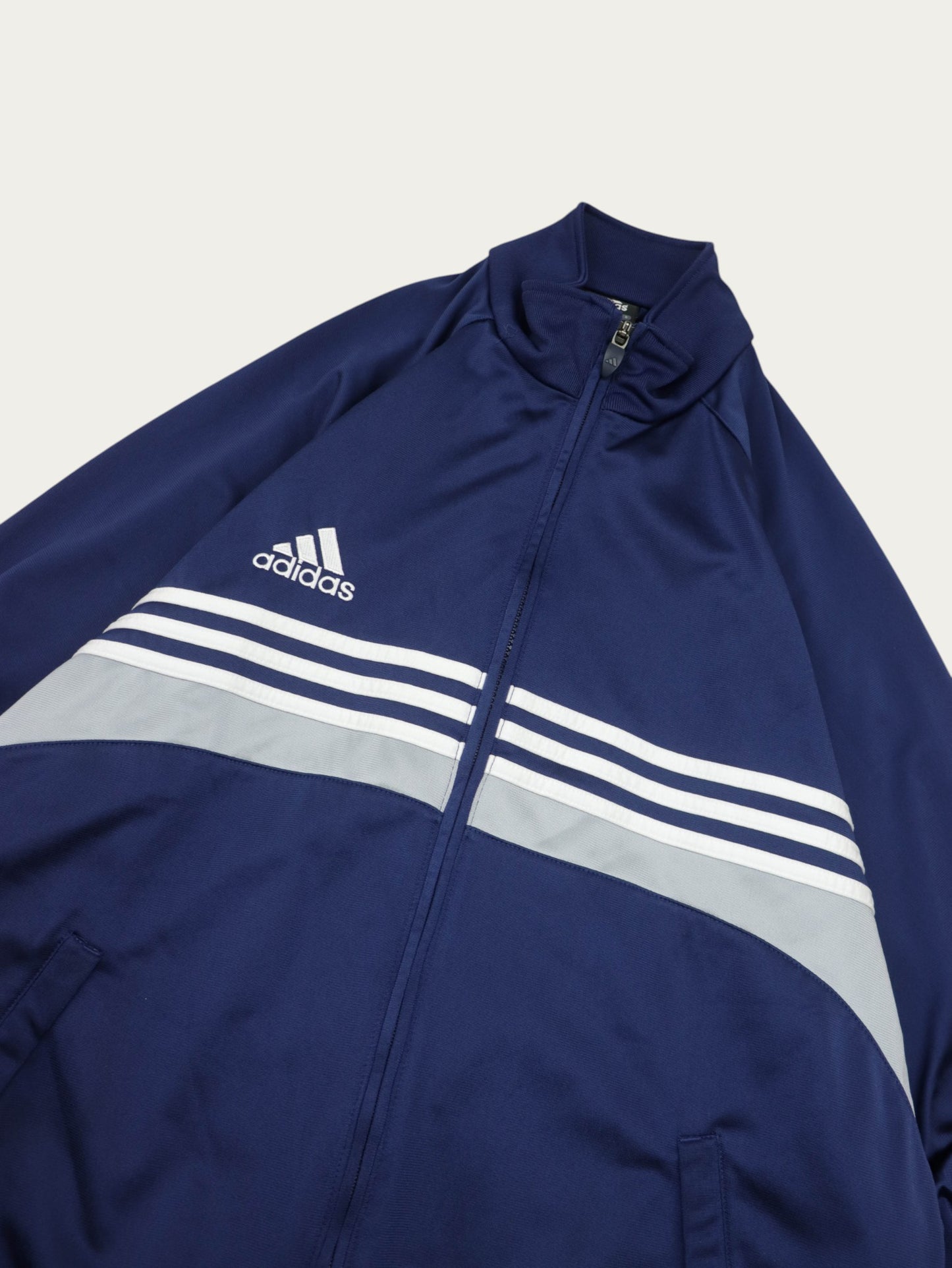 ADIDAS VINTAGE 00S JACKET