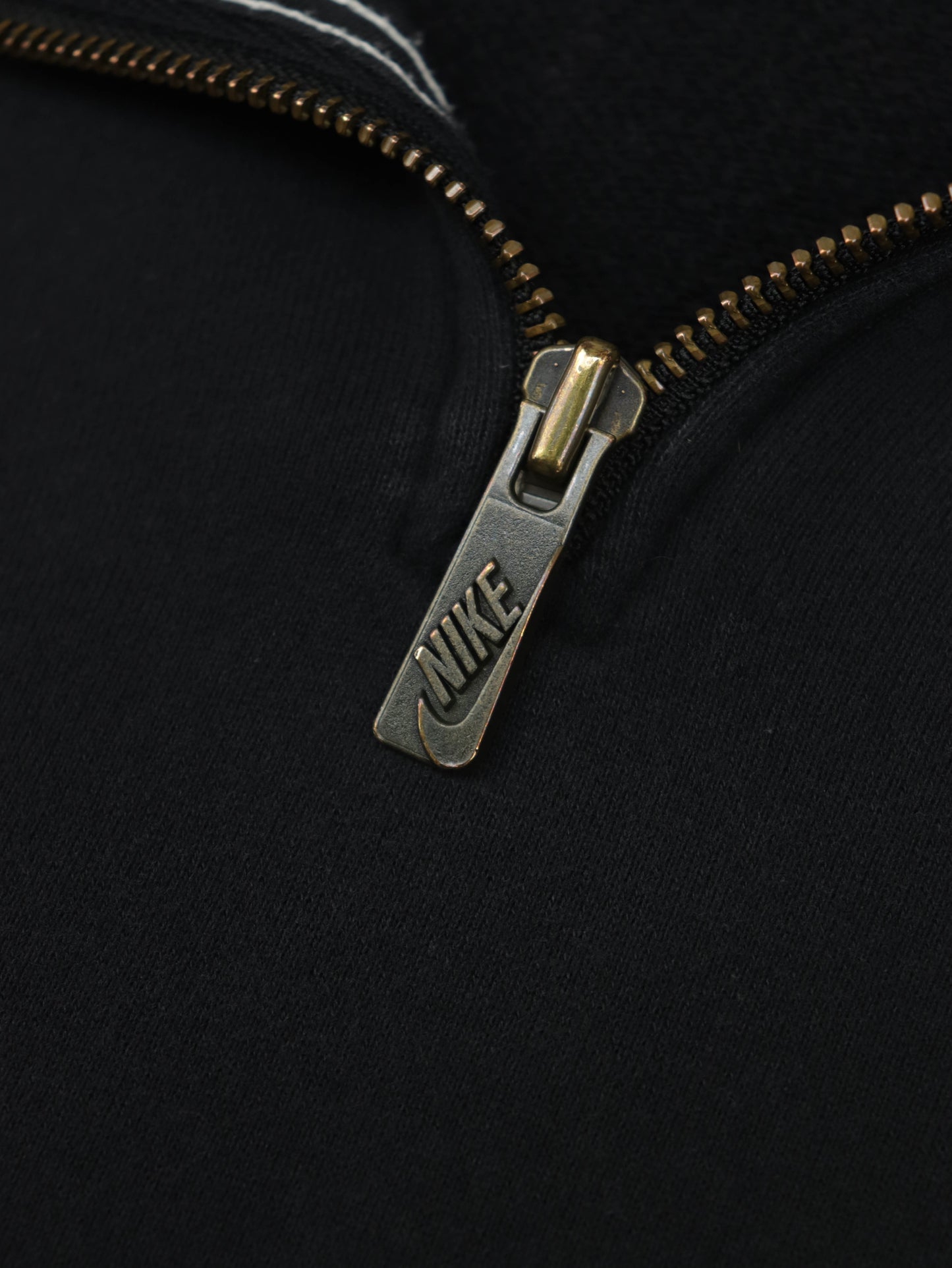 VINTAGE NIKE SWEATSHIRT 00S