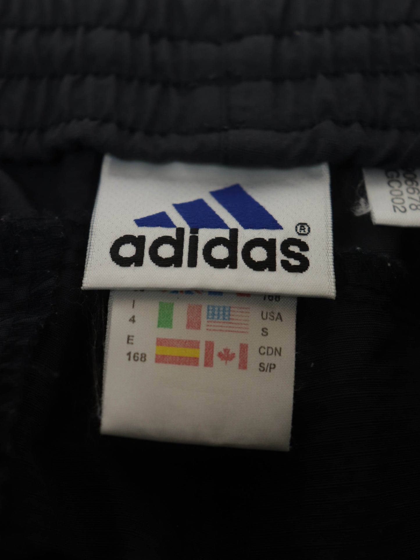 TRACKPANT PIRATA ADIDAS VINTAGE 90S