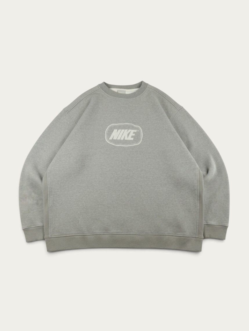 VINTAGE NIKE SWEATSHIRT 00S